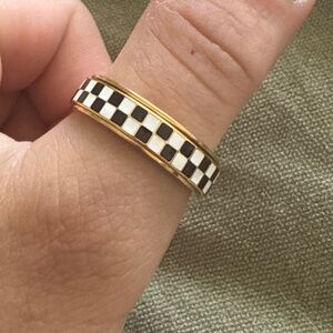 fidget ring 🏁